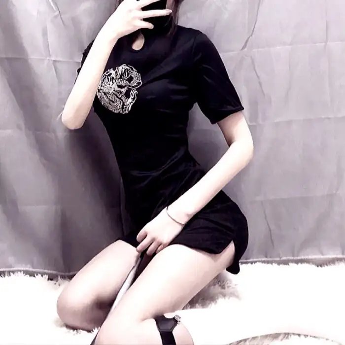 贴错门神粤语